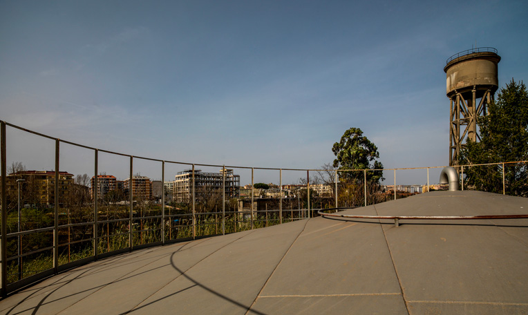 Panoramica esterna della centrale termoelettrica Montemartini
