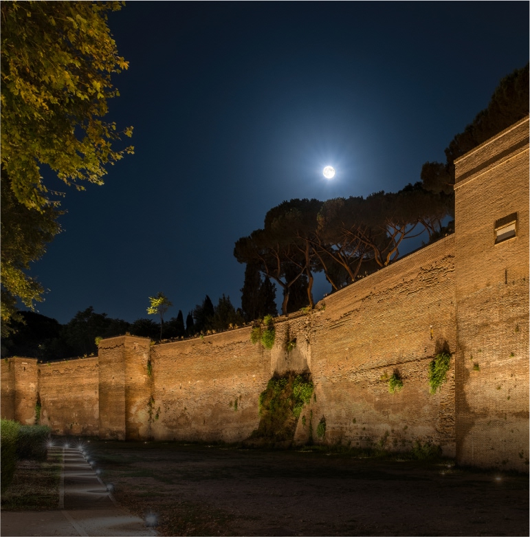 Le mura aureliane (Viale Metronio)