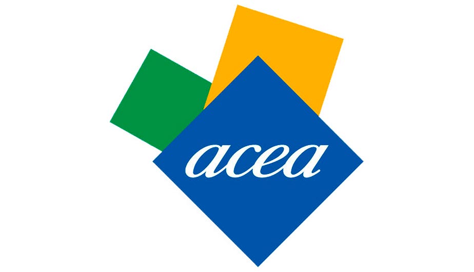 Logo Acea con tre rombi sovrapposti di colore blu, verde e giallo, e scritta bianca “acea” al centro del rombo blu