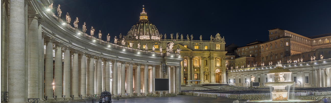 Piazza e Basilica di San Pietro con la nuova illuminazione fornita da Acea